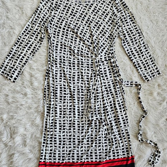 Anne Klein Women's Black and White Pattern Long Sleeves Round-Neck Wrap Dress L - Picture 2 of 9